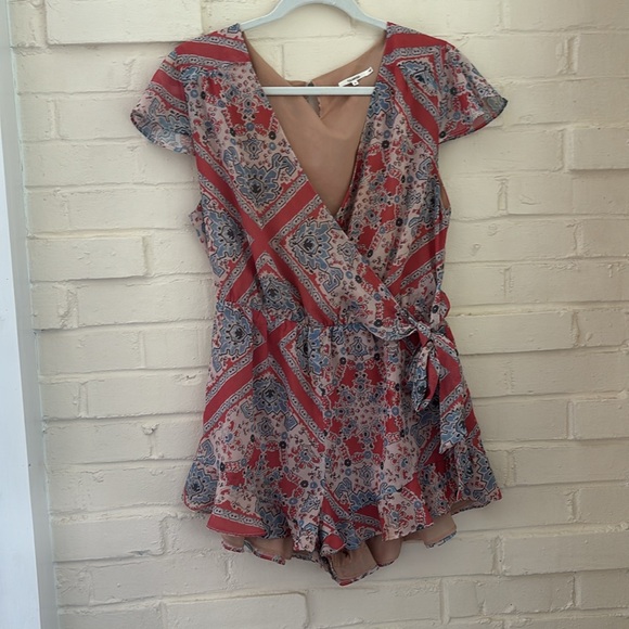 Tularosa Ashby Romper in Bandana - Picture 8 of 11